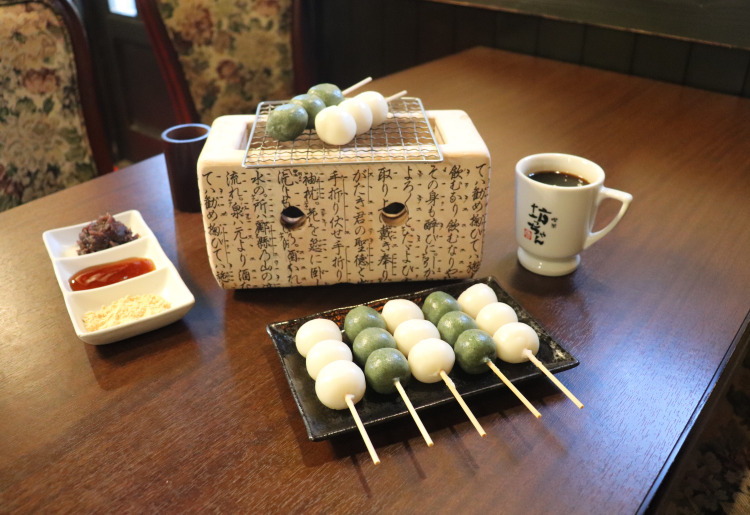 坊っちゃんお団子／七輪セット〈体験型〉炭焼き団子